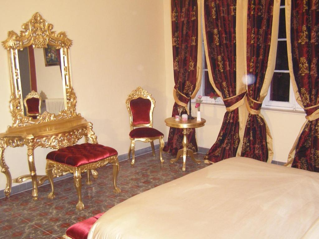 Le Relais Du Silence Chateau Lavail Labastide-dʼAnjou Δωμάτιο φωτογραφία